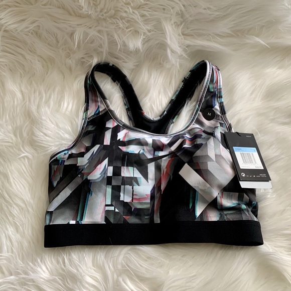 Nike Other - Nike Women’s Sports Bra - Size Medium